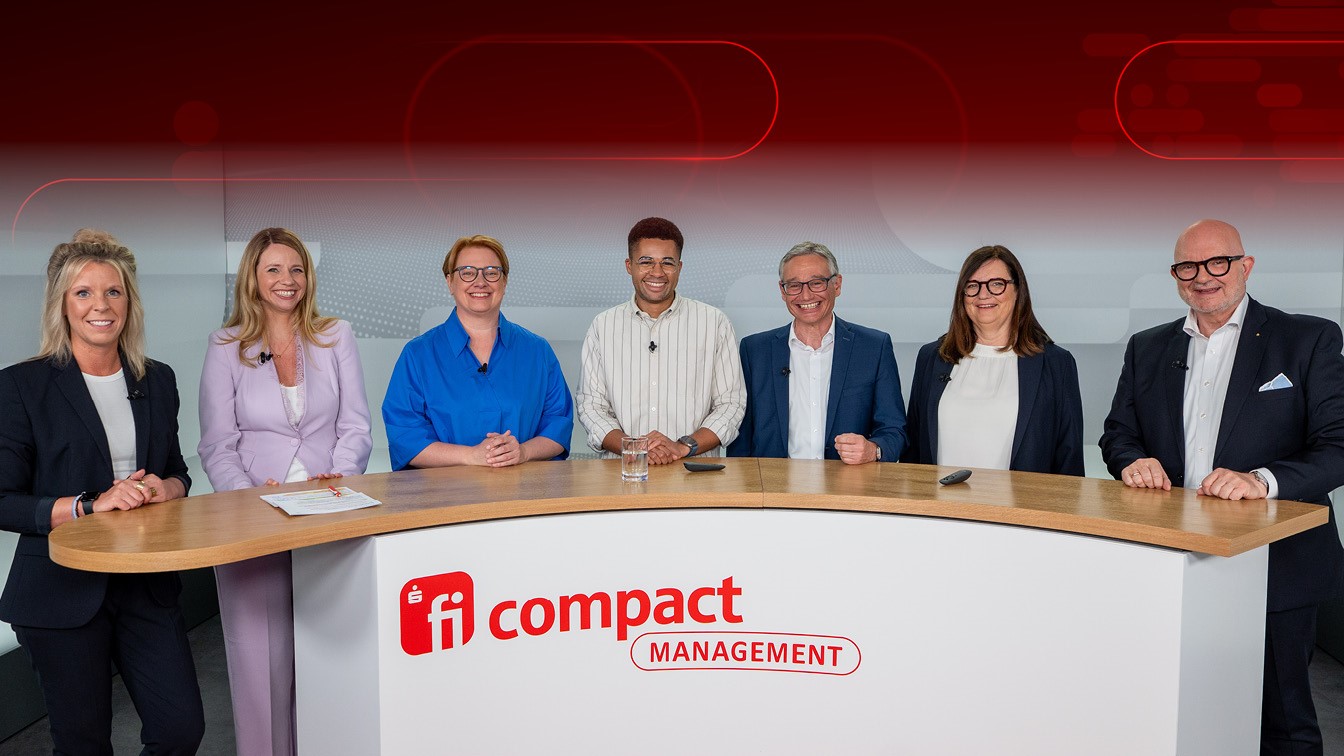 FI-Compact Management-S-KIPilot-20260526-Gruppenbild.jpg
