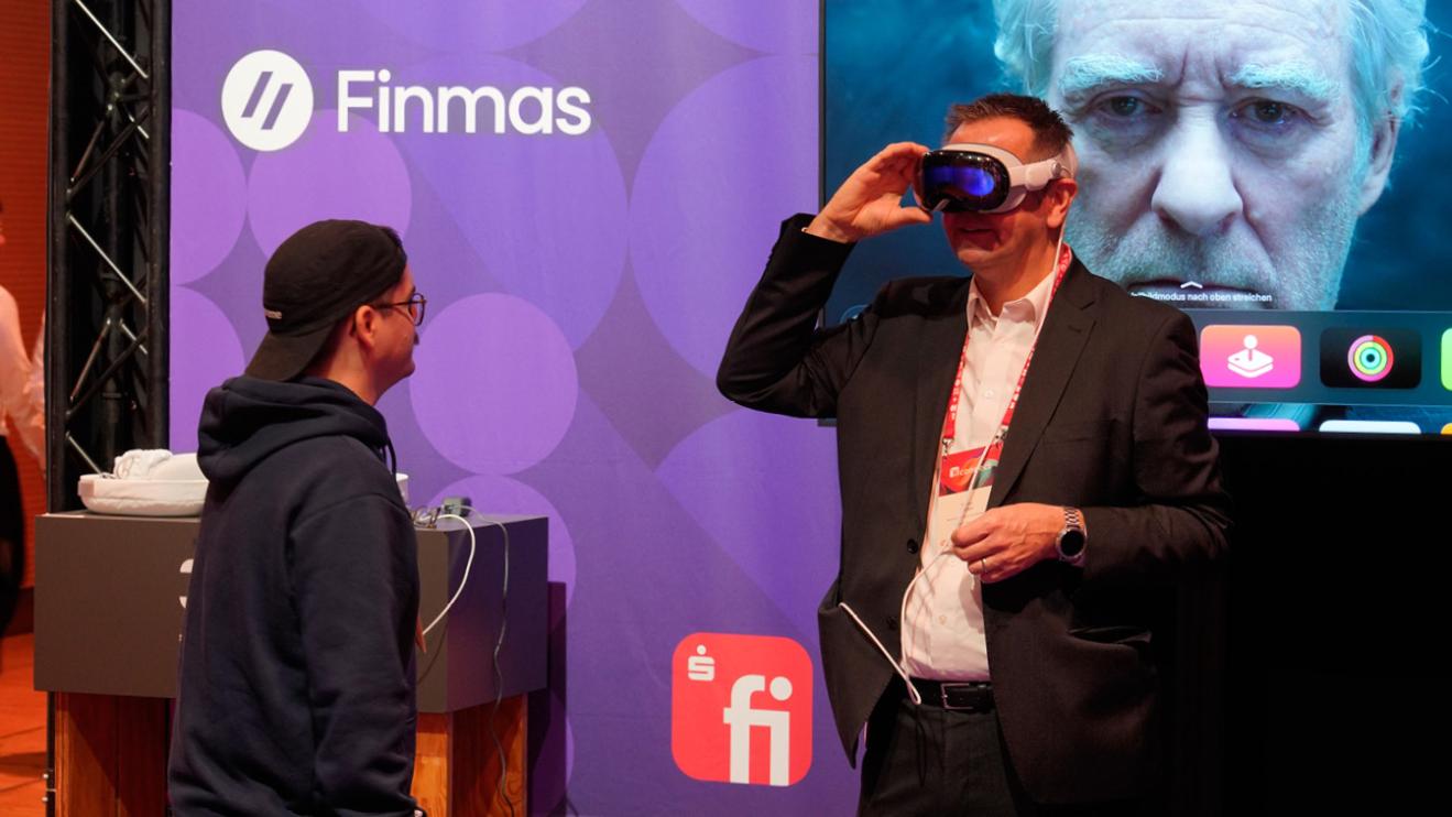augmented-reality-virtual-reality-erleben-6752c71abc072121941500.jpg