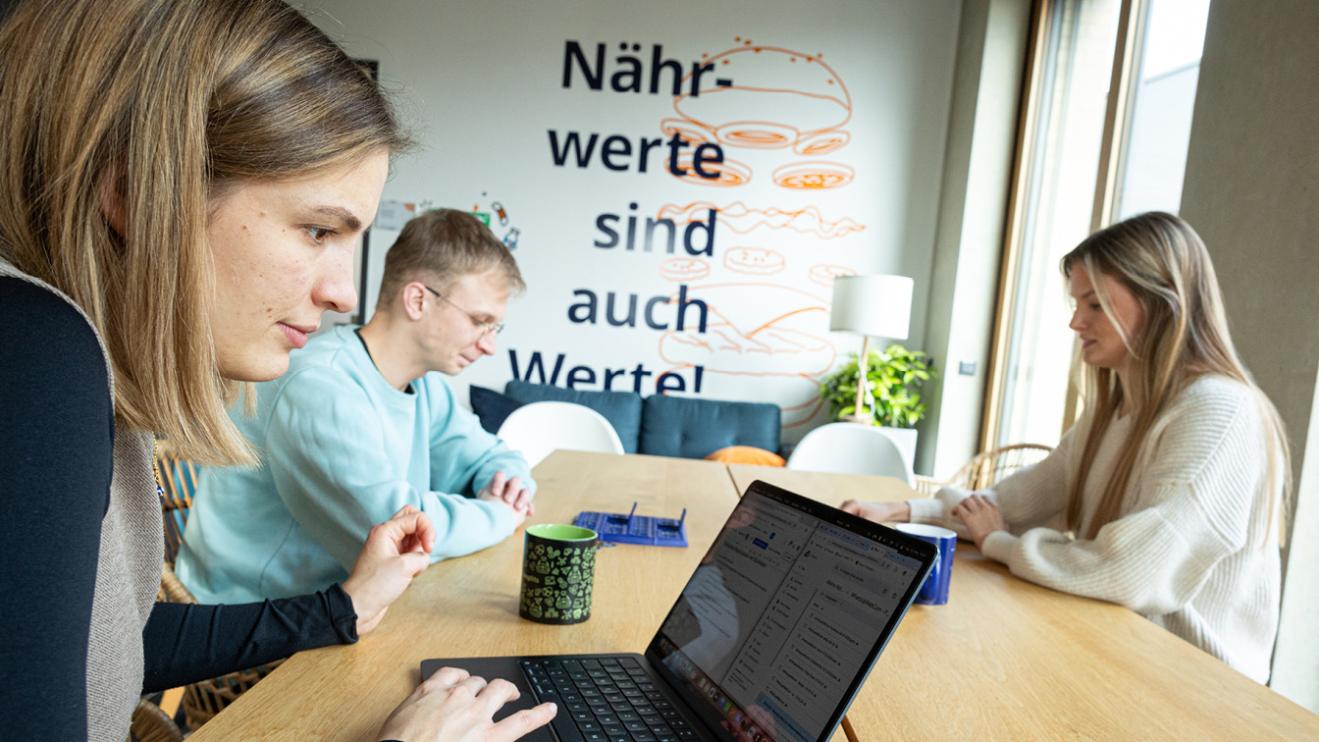 Web-Computing-vorwaerts-Richtung-Zukunft-3.jpg.jpg