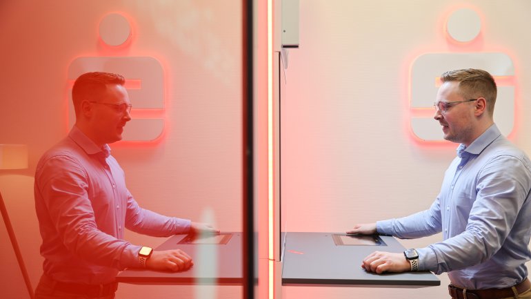 Mehr Flexibilität durch Videoberatung in der Sparkassenfiliale