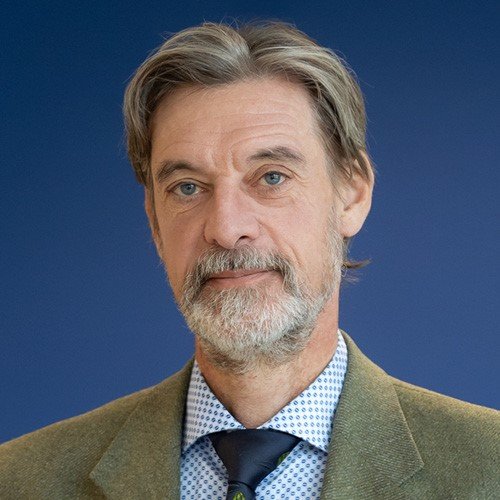 Dr. Berndt Fernow