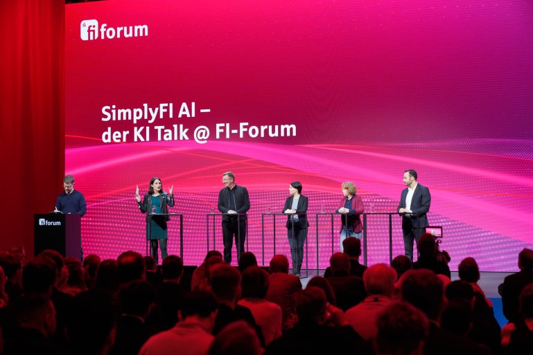 fiforum23n_NMA9770.jpg
